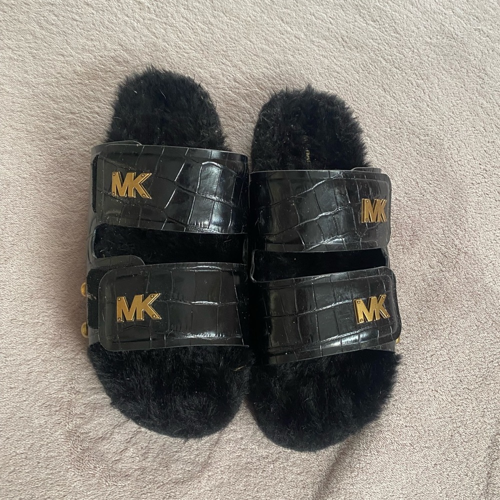 Michael Kors Size Stark Studded Fur Slides